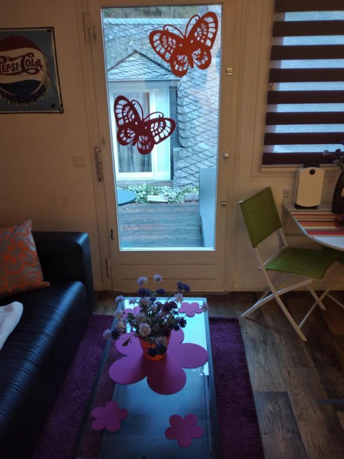 Ferienwohnung "Kunterbunt" Mit Burgblick Und Dachterrasse Monschau Exterior foto